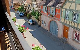 Un balcon sur les toits